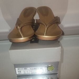 Women's Gold Sandals
